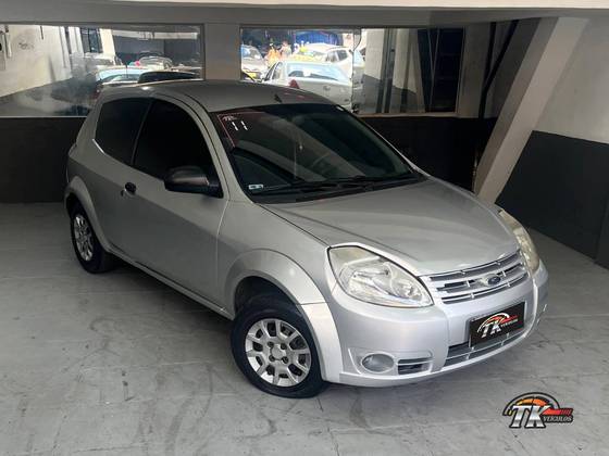 FORD KA 1.0 MPI TECNO 8V FLEX 2P MANUAL FORD KA 1.0 MPI TECNO 8V FLEX 2P MANUAL